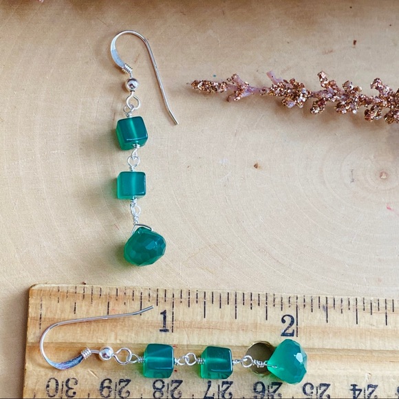 Emerald Green Onyx Sterling Silver Dangle Earrings - Picture 4 of 8